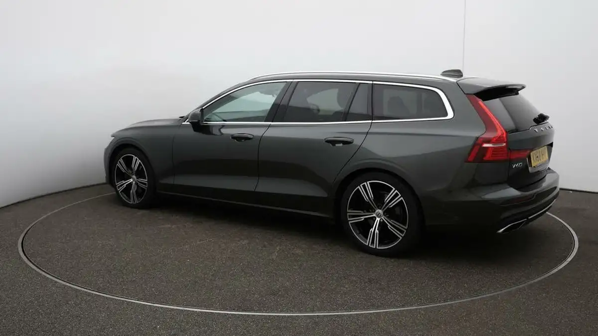 2018-volvo-v60-20td-d4-inscription-pro-geartronic-big-36