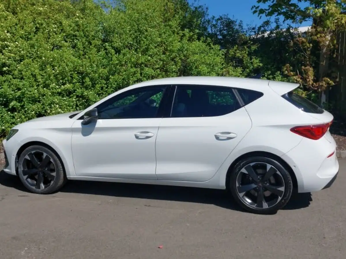 2023-cupra-leon-nf-20-tsi-vz1-big-3