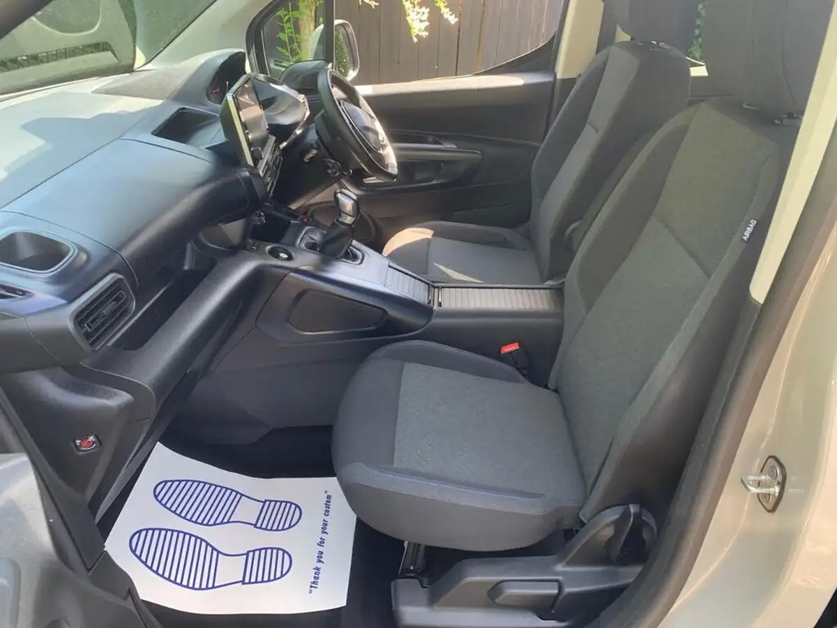 2019-peugeot-rifter-15-bluehdi-allure-100bhp-standard-big-8