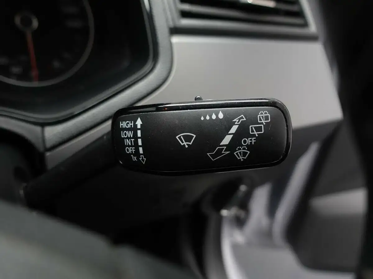 2021-seat-ibiza-10-tsi-se-technology-big-21