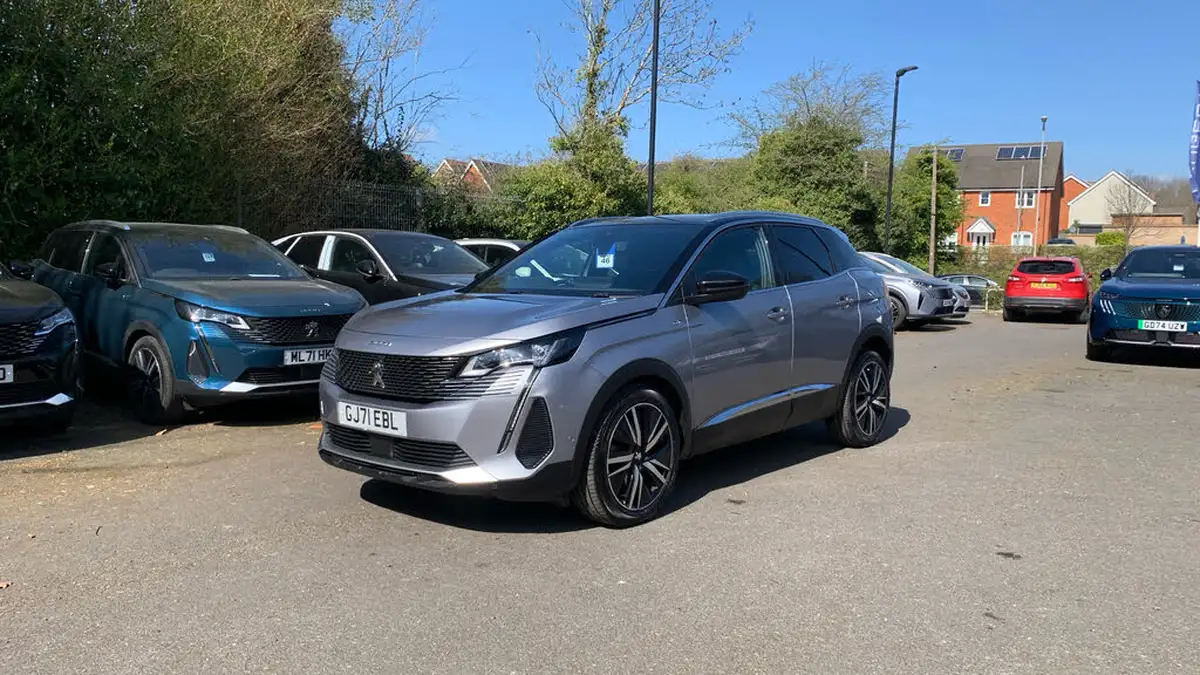 2021-peugeot-3008-suv-12-puretech-gt-premium-big-6