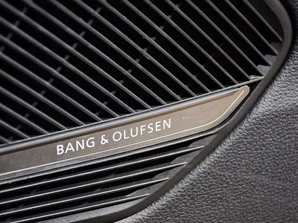 2023-audi-a4-20-40-tdi-black-edition-big-27