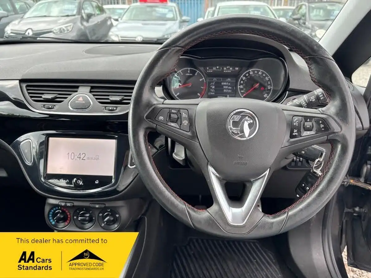 2015-vauxhall-corsa-14i-sri-90ps-ecoflex-5d-1398cc-big-2