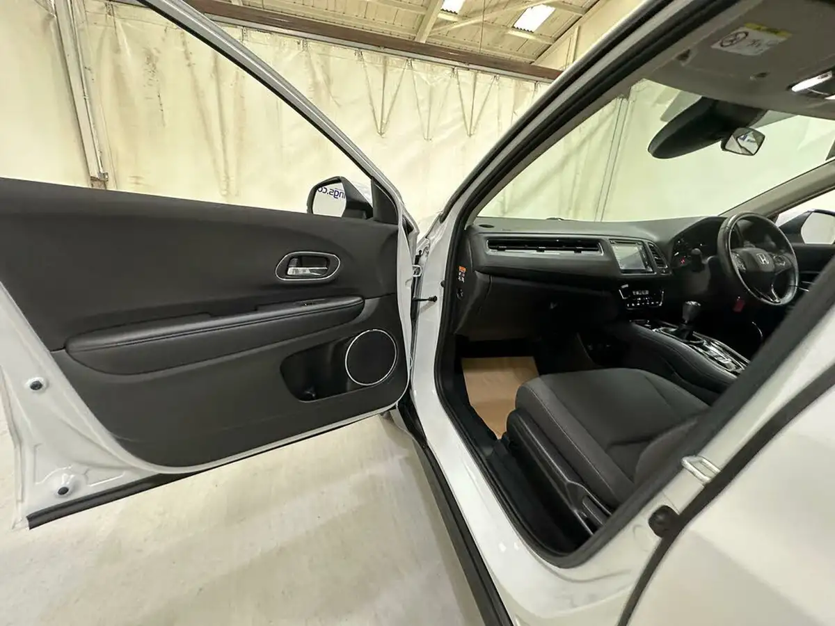 2019-honda-hr-v-15-i-vtec-se-big-27