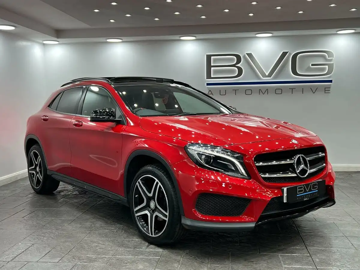 2015-mercedes-benz-gla-class-21d-gla-200d-amg-line-4matic-premium-plusss-7g-dct-big-1