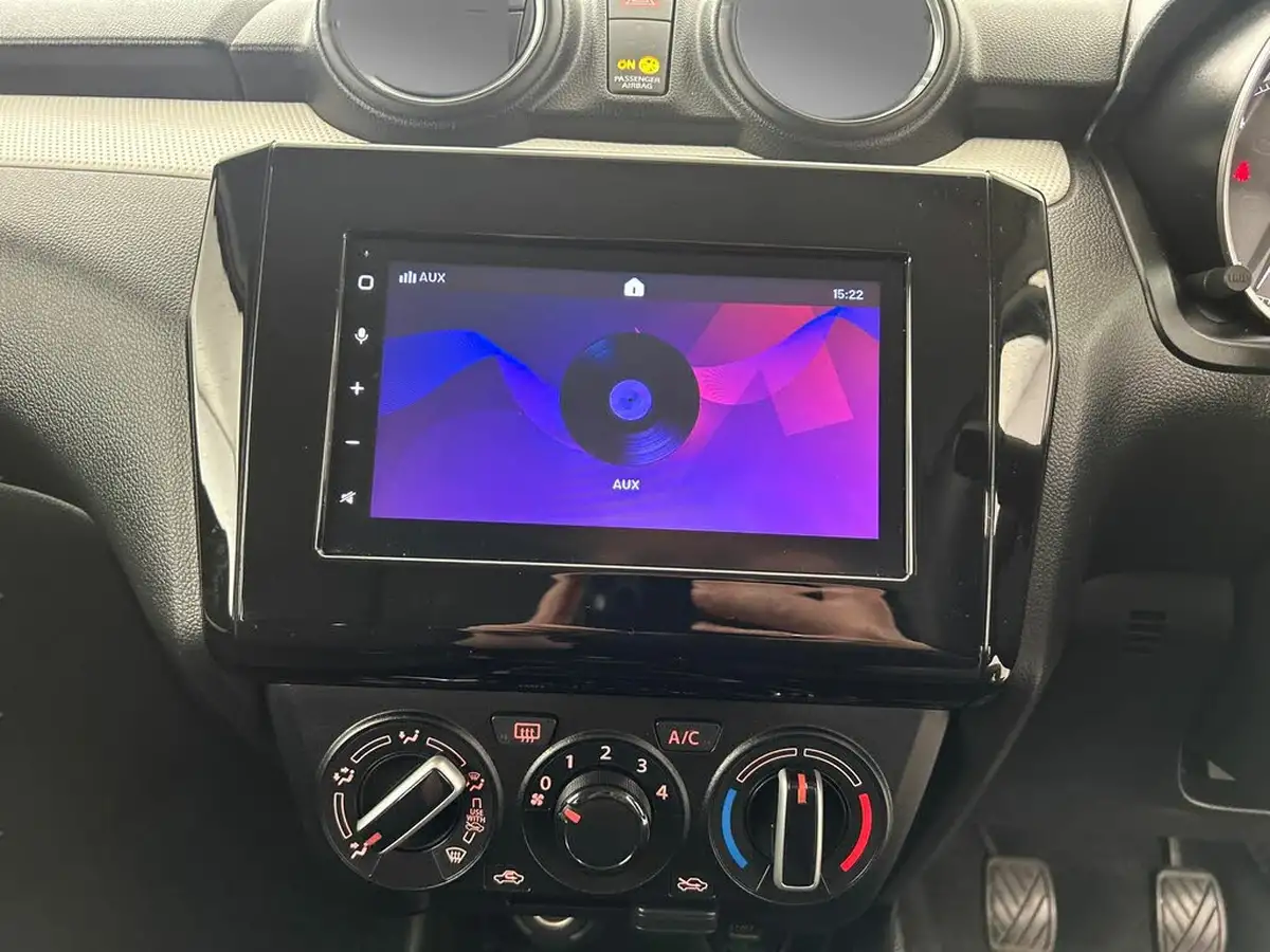 2022-suzuki-swift-12-dualjet-sz-l-big-14
