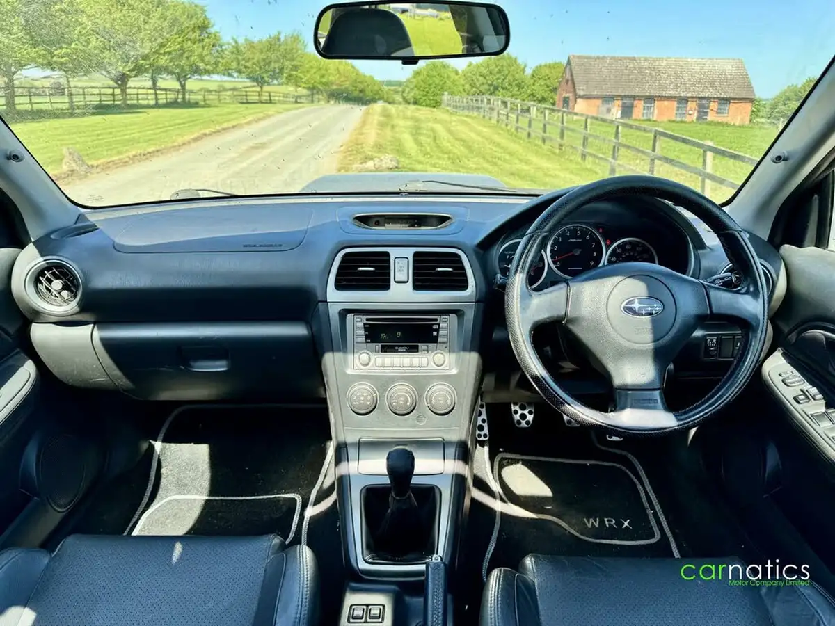 2005-subaru-impreza-20-wrx-hatchback-5d-big-6