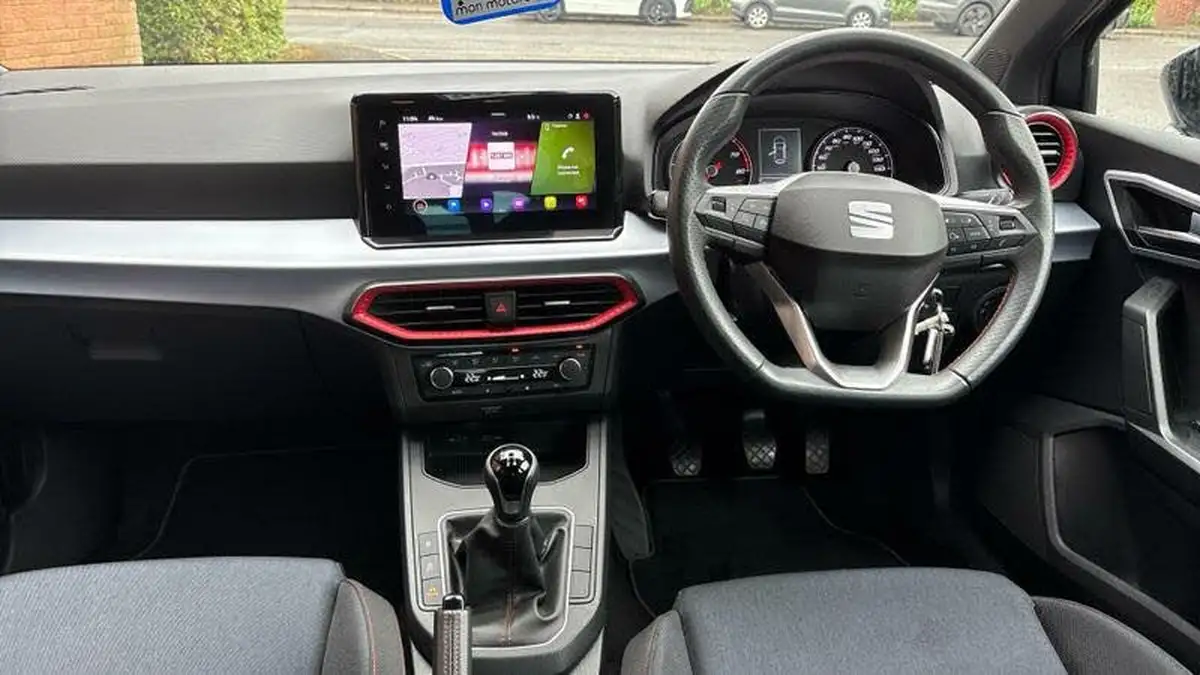 2022-seat-ibiza-10-tsi-fr-95ps-big-7