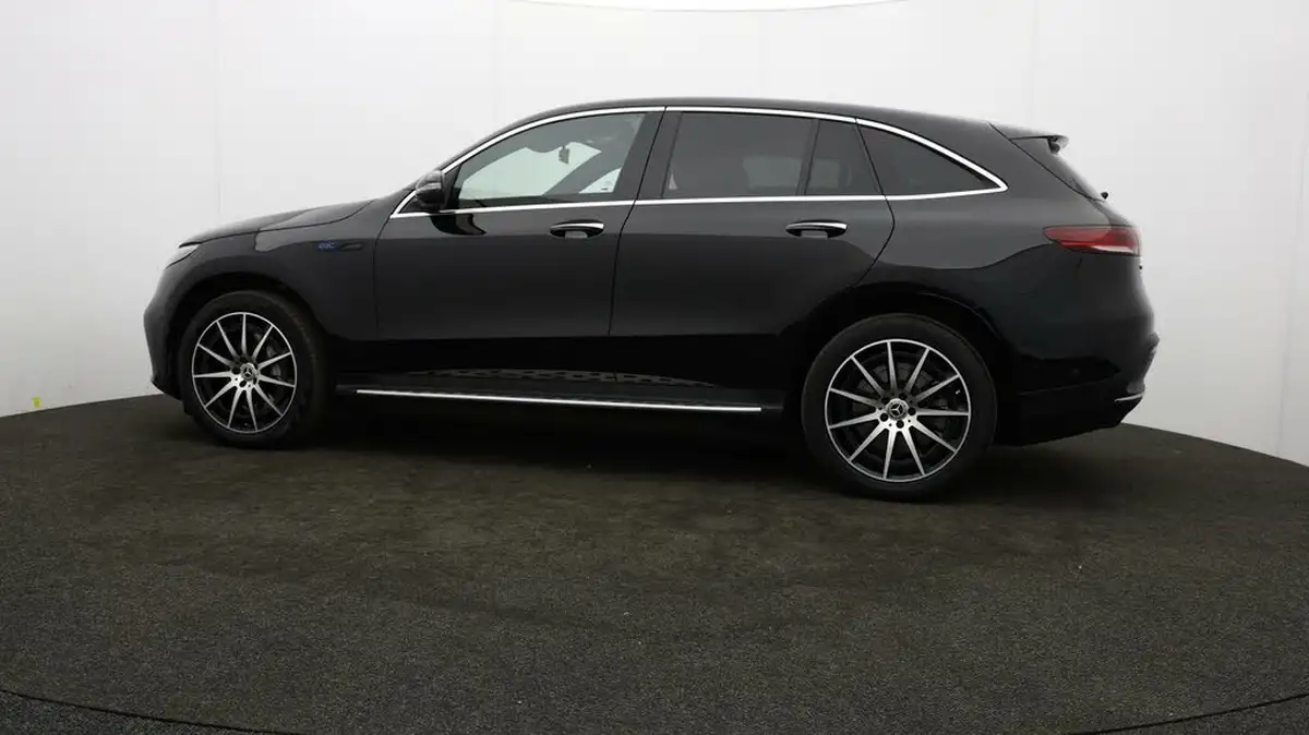 2022-mercedes-benz-eqc-e-eqc-400-amg-line-big-70