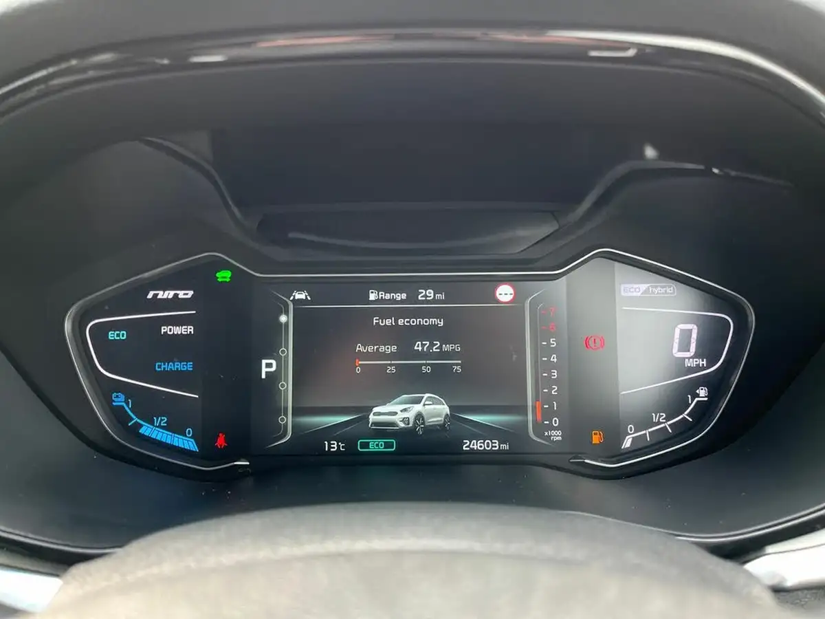 2022-kia-niro-16-gdi-4-139bhp-132kwh-big-22