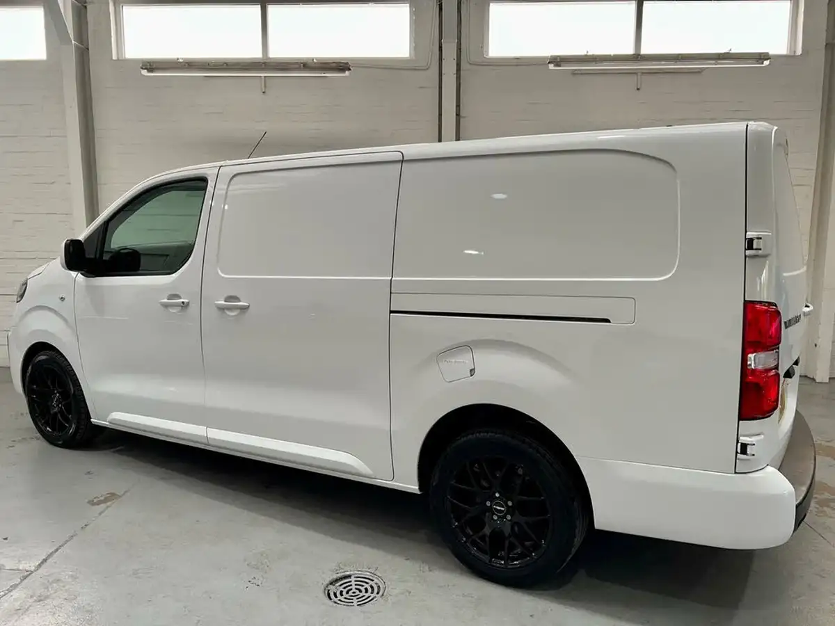 2021-vauxhall-vivaro-15td-2900-l2h1-sportive-100pseu6dt-big-13