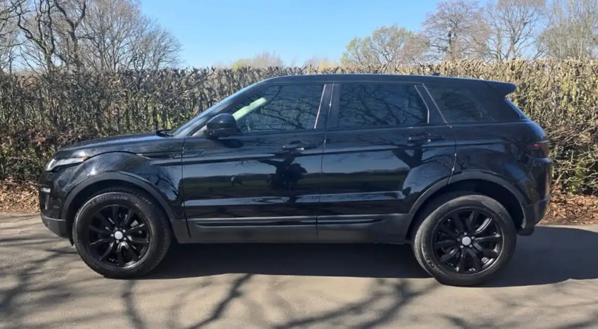 2016-land-rover-range-rover-evoque-20td4-se-tech-ss-hatchback-5d-big-16