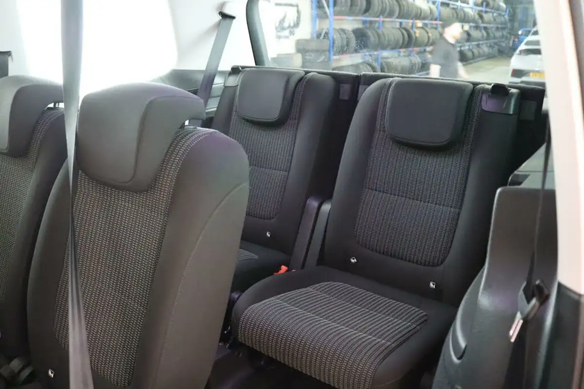 2019-seat-alhambra-20tdi-se-dsg-big-11