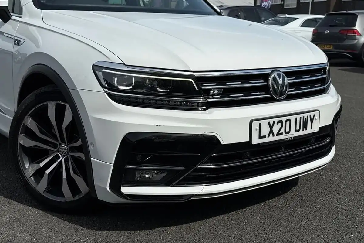 2020-volkswagen-tiguan-20tdi-r-line-tech-150ps-dsg-big-8