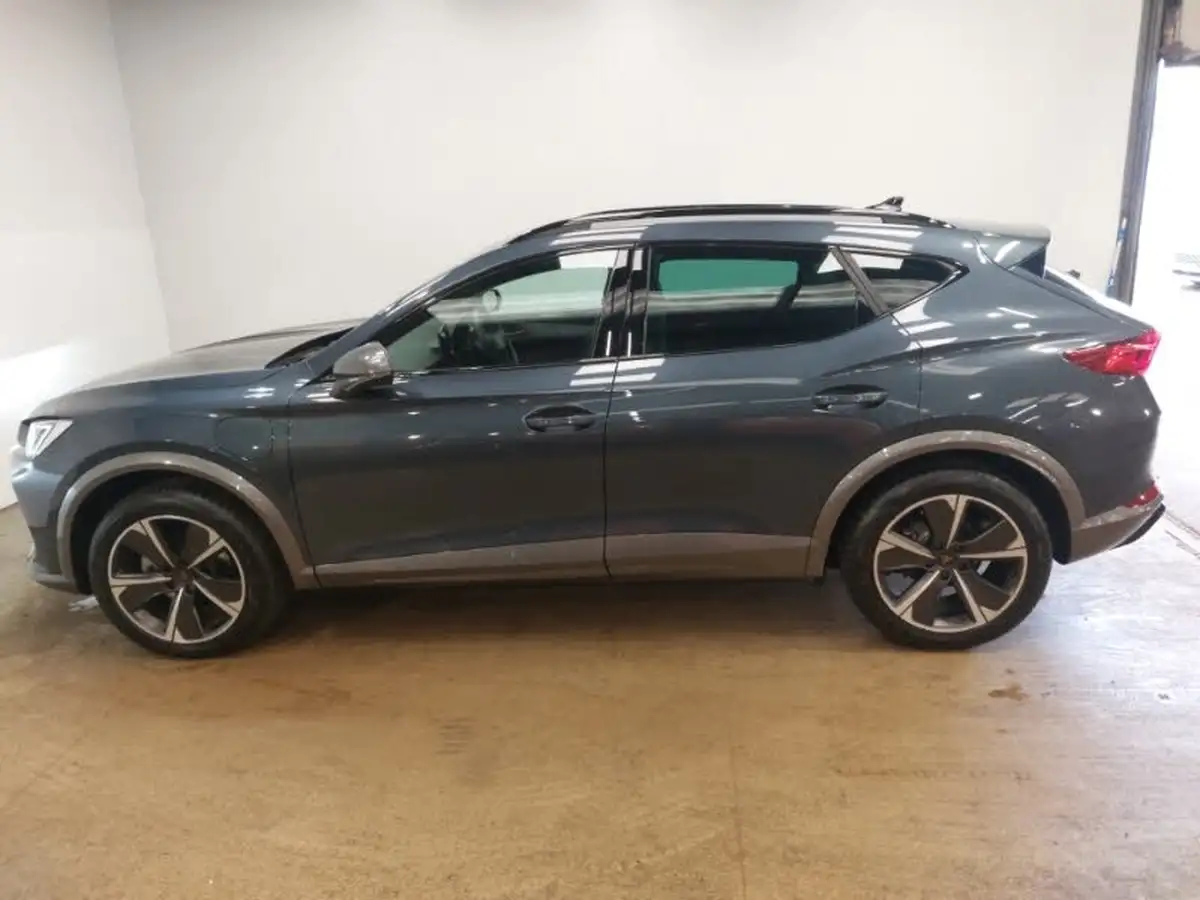 2024-cupra-formentor-14-e-hybrid-v1-big-3