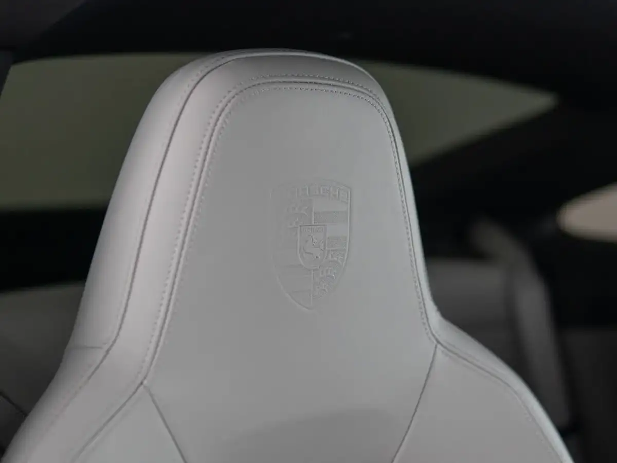 2021-porsche-911-30-carrera-4-gts-480ps-coupe-big-33