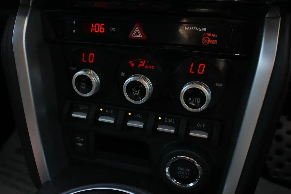 2018-subaru-brz-20i-se-lux-auto-big-20