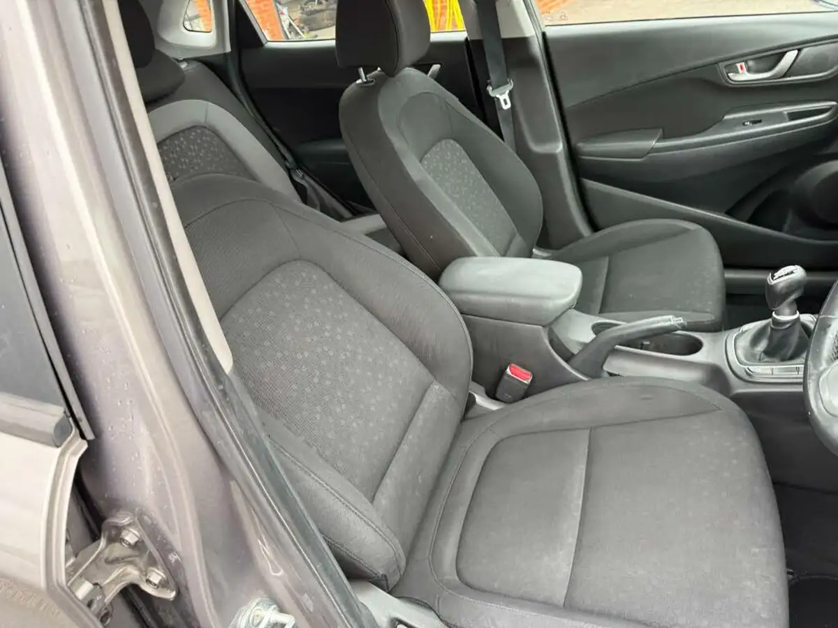 2018-hyundai-kona-10-t-gdi-se-big-12