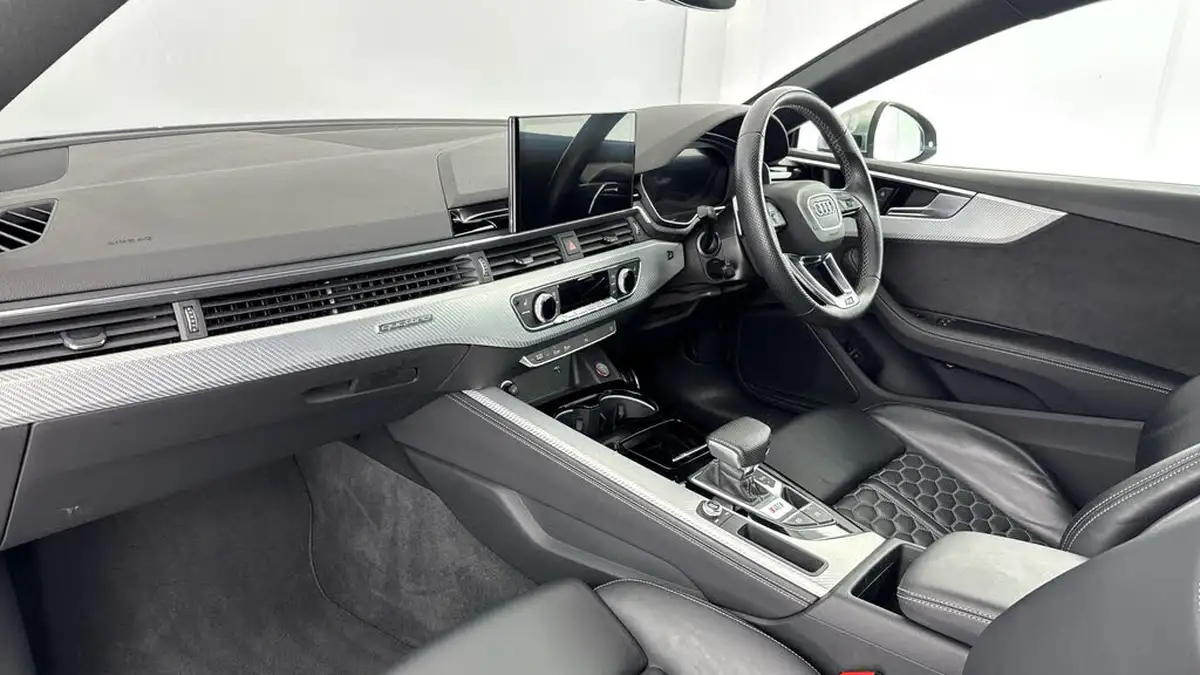 2022-audi-rs5-29-tfsi-coupe-2d-big-9