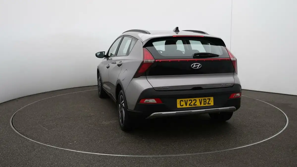 2022-hyundai-bayon-10-t-gdi-se-connect-dct-big-60