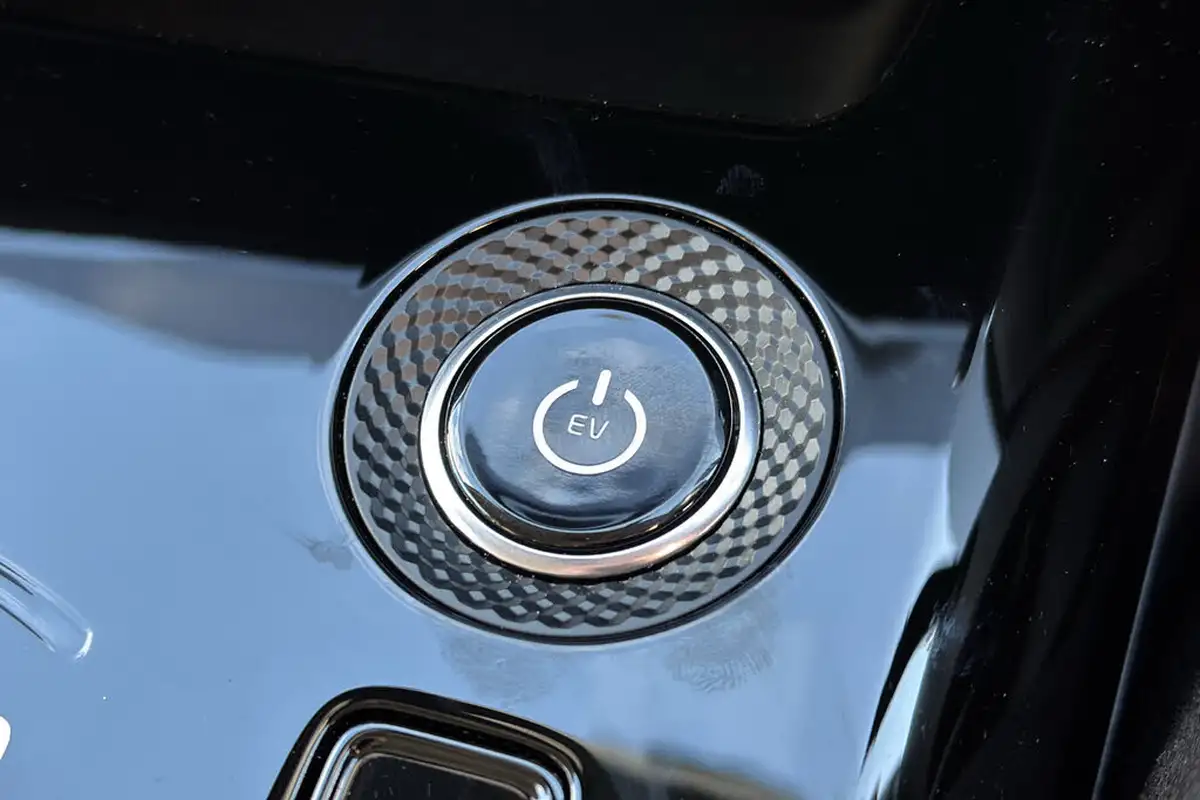 2024-kia-niro-ev-e-2-big-21