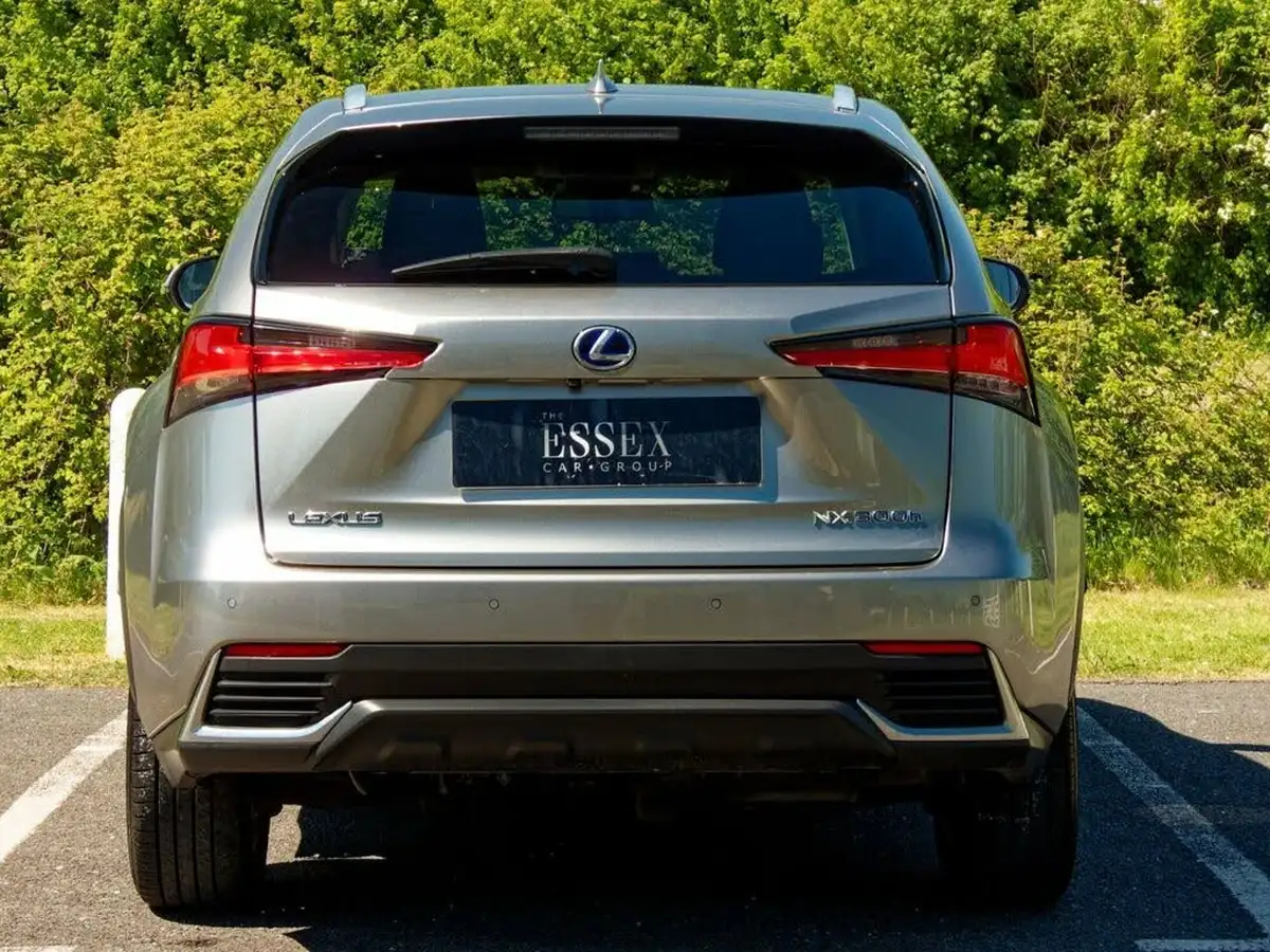 2020-lexus-nx-300h-25-nx-4wd-premium-sport-edition-big-9