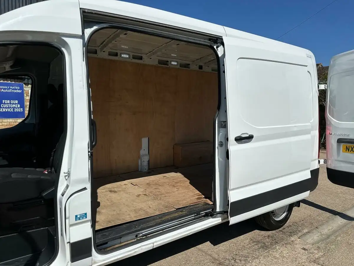 2023-maxus-deliver-9-big-11