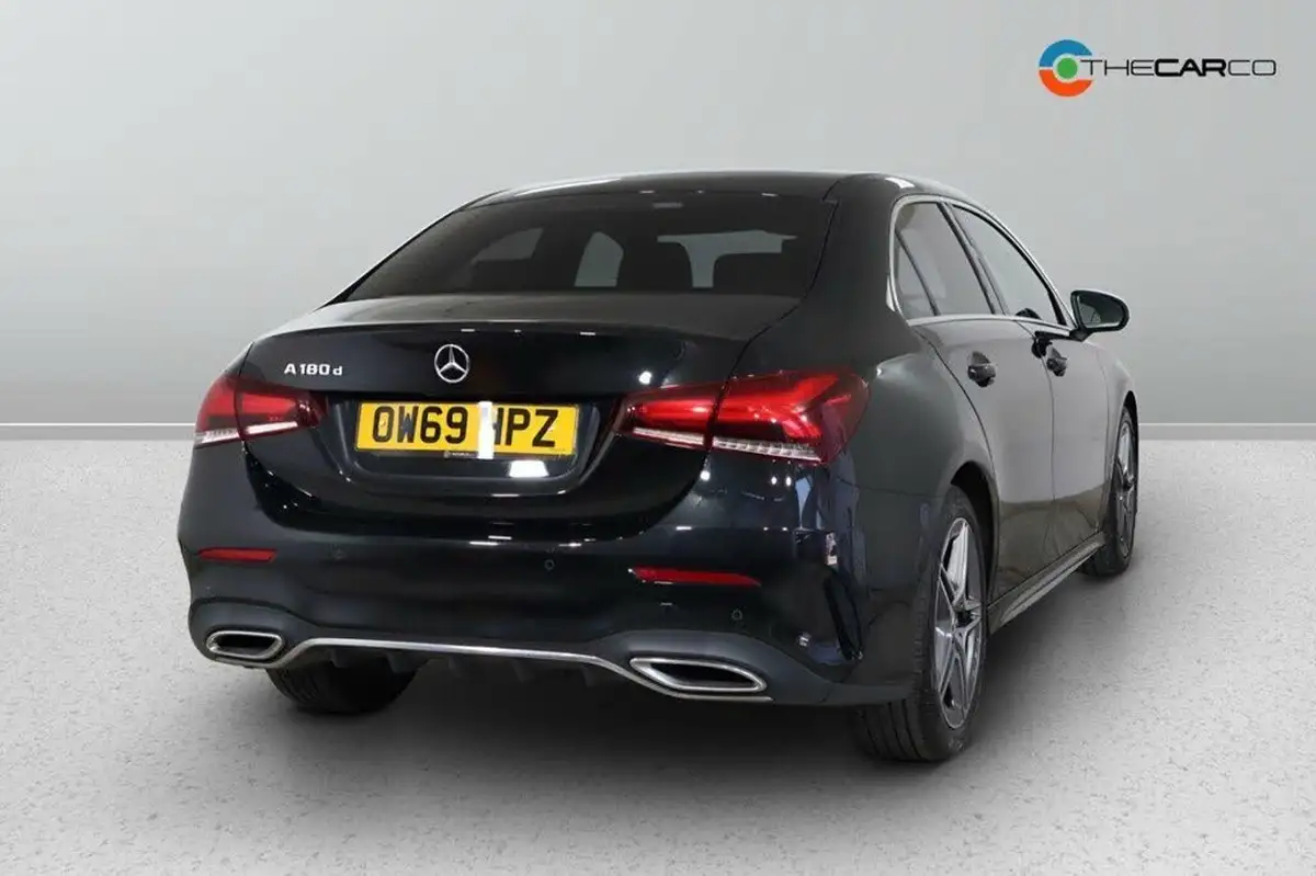 2020-mercedes-benz-a-class-15d-a180d-amg-line-executive-saloon-4d-7g-dct-big-10