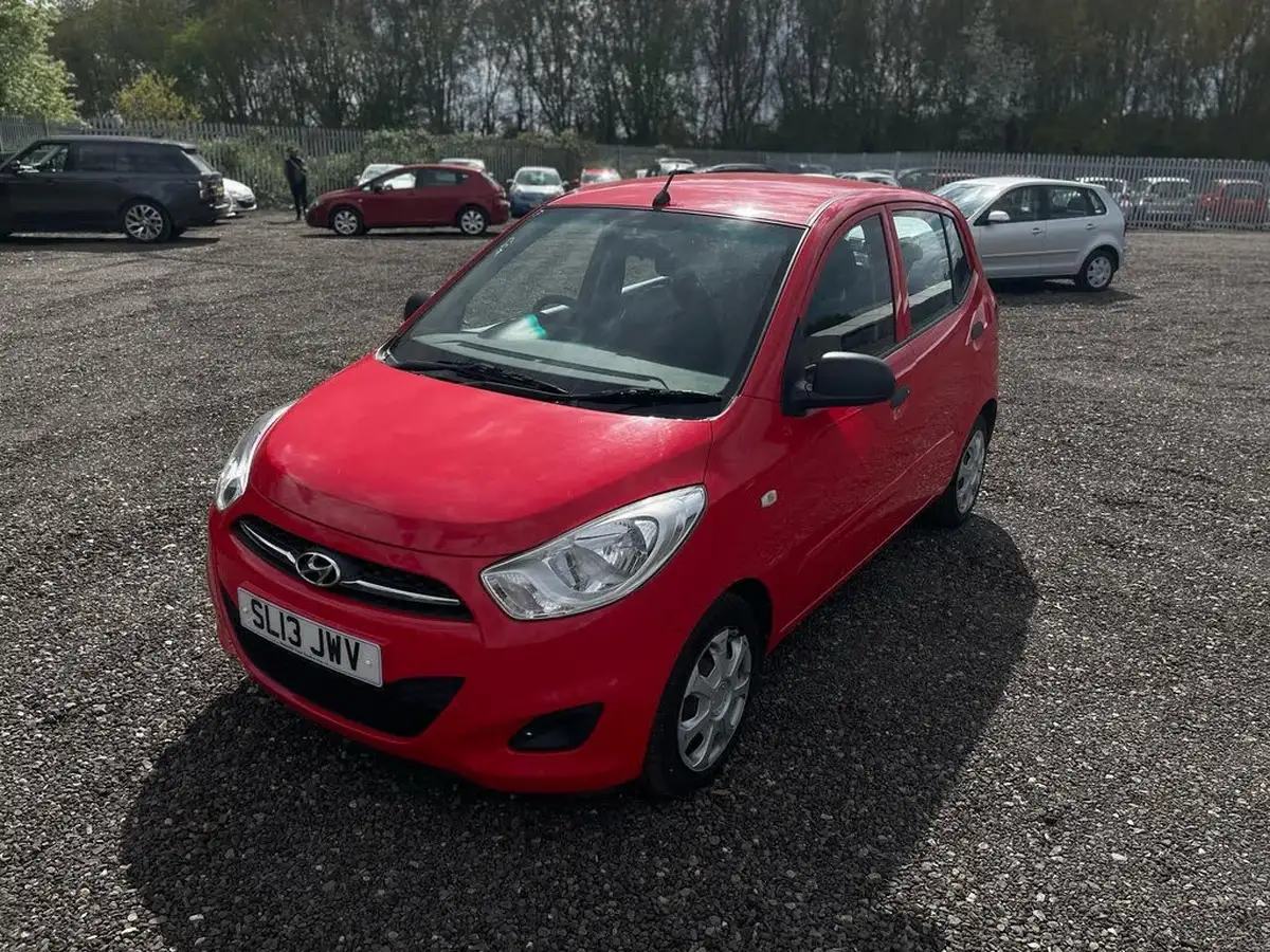 2013-hyundai-i10-12-classic-big-3