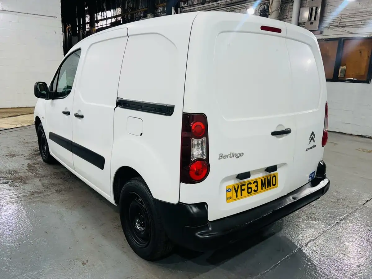 2013-citroen-berlingo-16td-l1-625-lx-airdream-panel-etg6-big-6