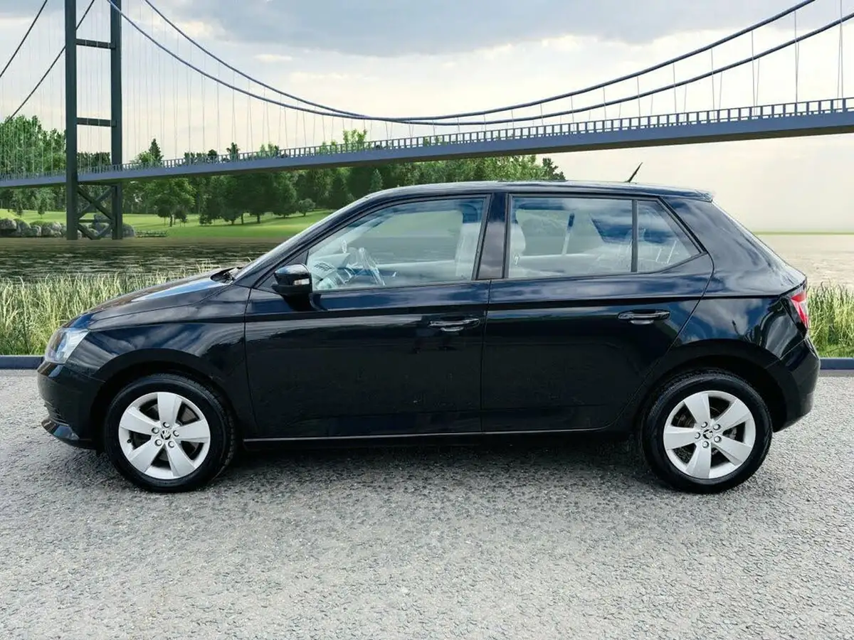 2017-skoda-fabia-12-tsi-se-109ps-hatchback-dsg-big-5