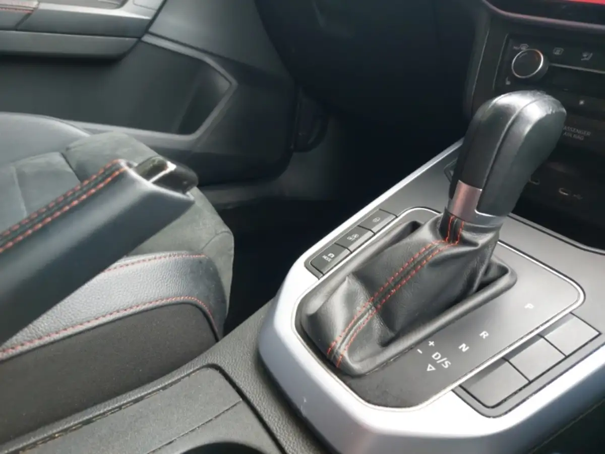 2024-cupra-ateca-15-ecotsi-v2-big-16