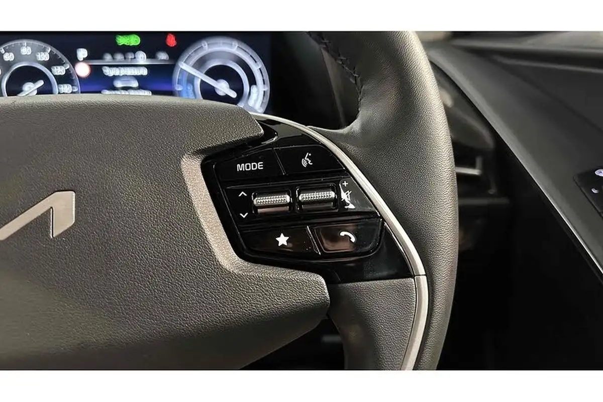 2022-kia-e-niro-ev-3-big-32