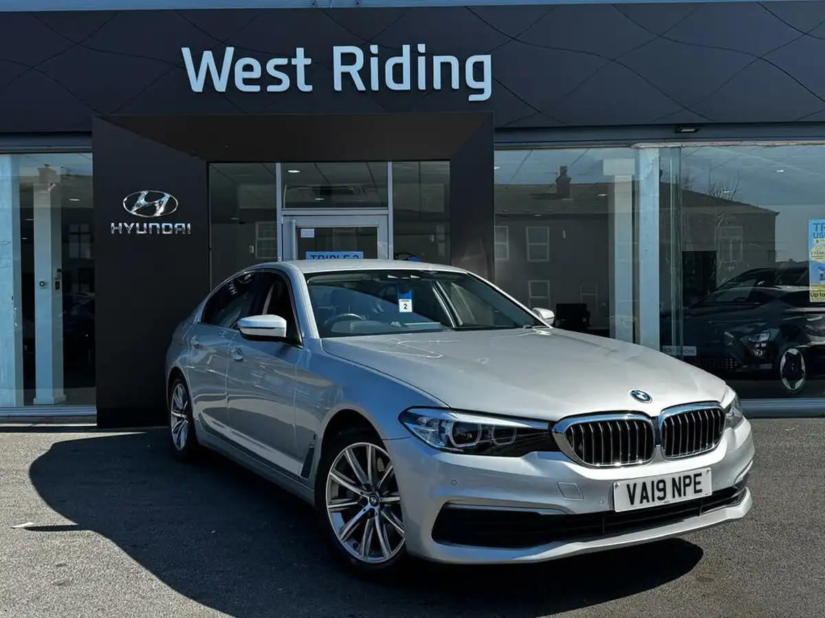 2019-bmw-5-series-20-530e-se-auto-big-0