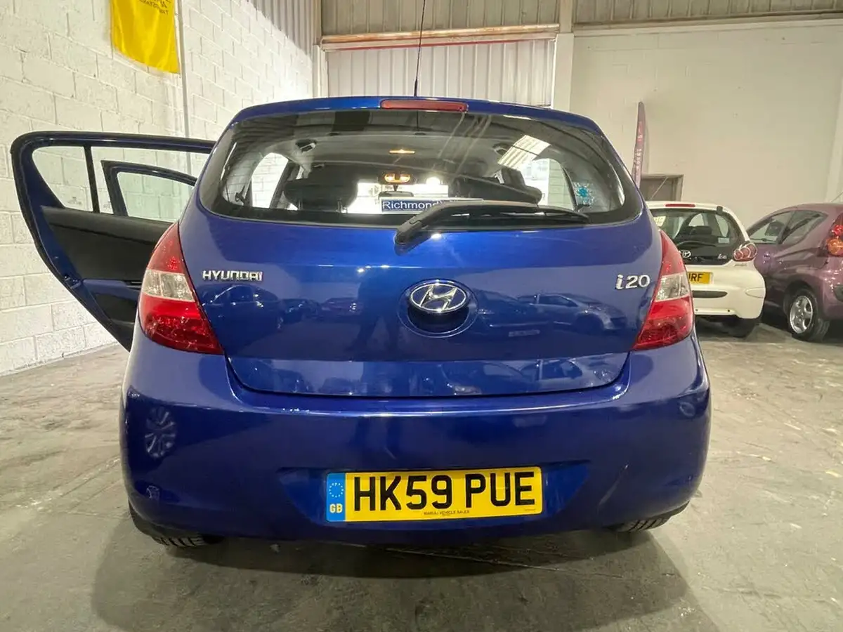 2010-hyundai-i20-14-comfort-5d-auto-big-18