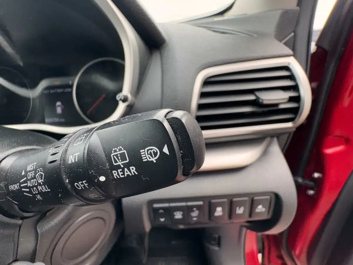 2019-mitsubishi-eclipse-cross-15-4-auto-big-22
