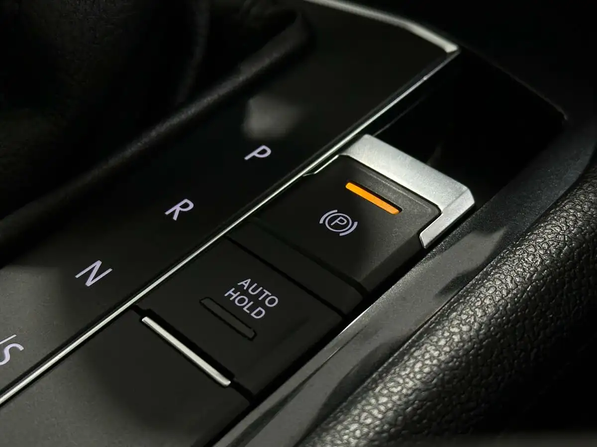 2018-volkswagen-tiguan-20tdi-sel-150ps-ss-dsg-big-19