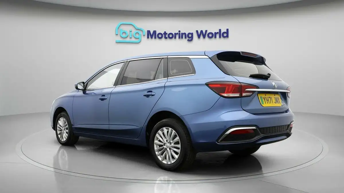 2021-mg-mg5-e-excite-ev-long-range-big-4