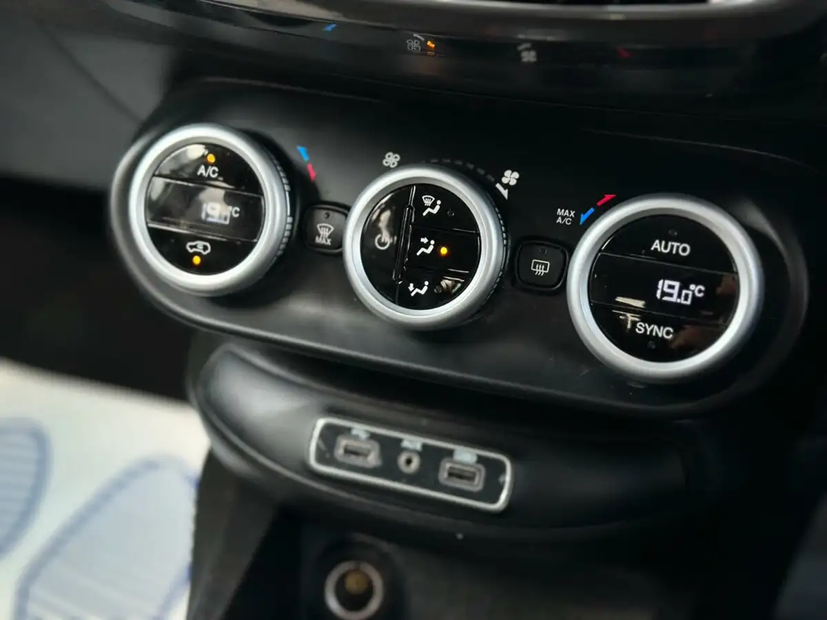 2020-fiat-500x-13-firefly-turbo-s-design-big-22