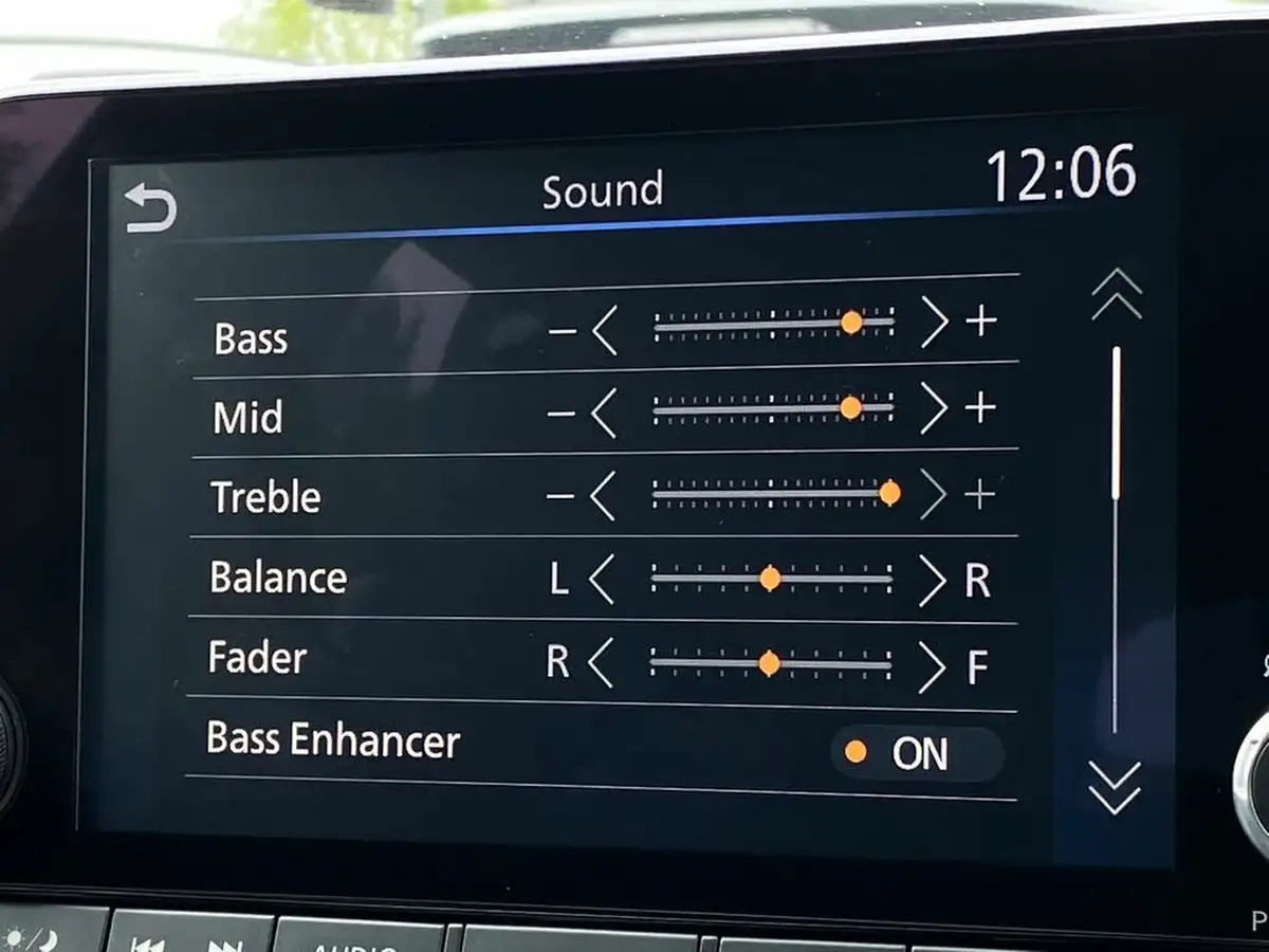 2023-nissan-juke-10-dig-t-n-connecta-dct-big-31