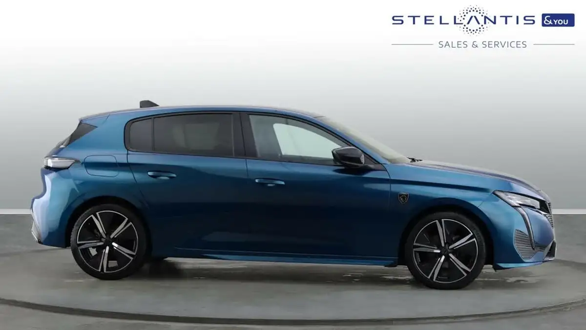 2024-peugeot-308-12-puretech-gt-130ps-ss-eat8-big-3