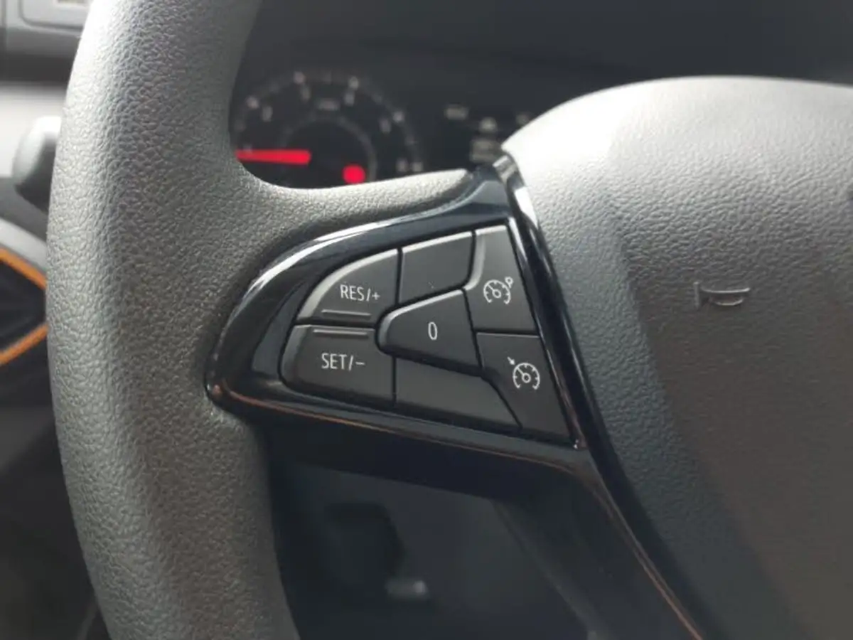 2021-dacia-sandero-stepway-10-tce-essential-90bhp-big-14