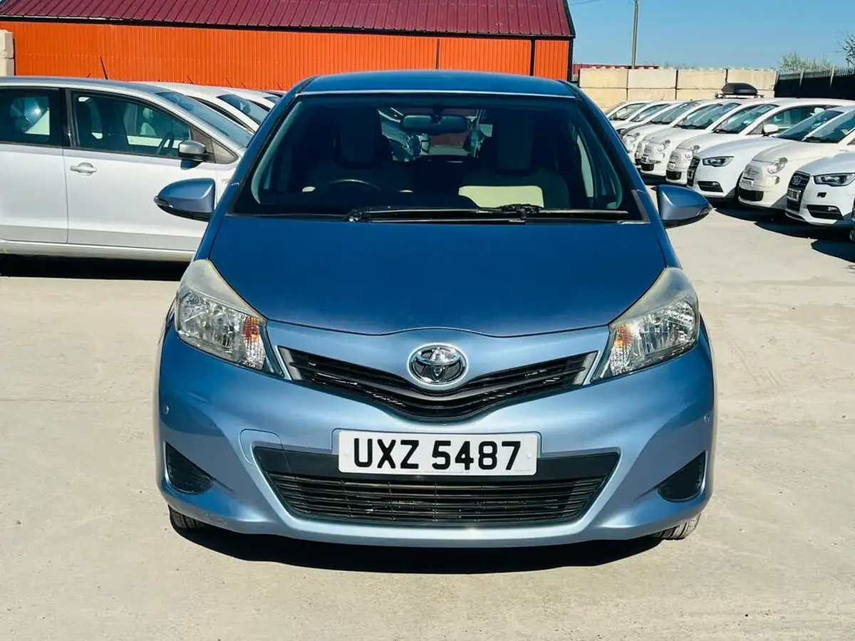 2011-toyota-yaris-133-tr-99bhp-5d-m-drive-s-big-0