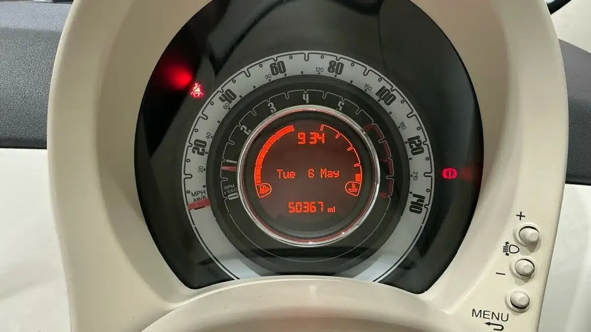 2014-fiat-500-12-pop-big-5