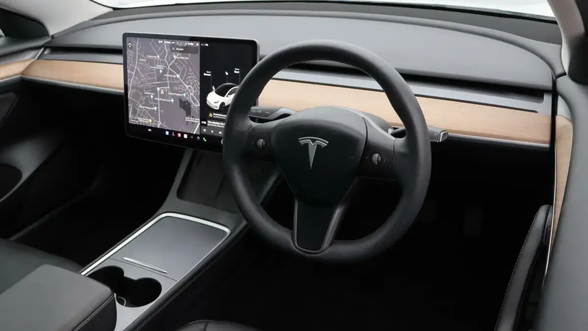 2021-tesla-model-3-e-long-range-4x4-big-9