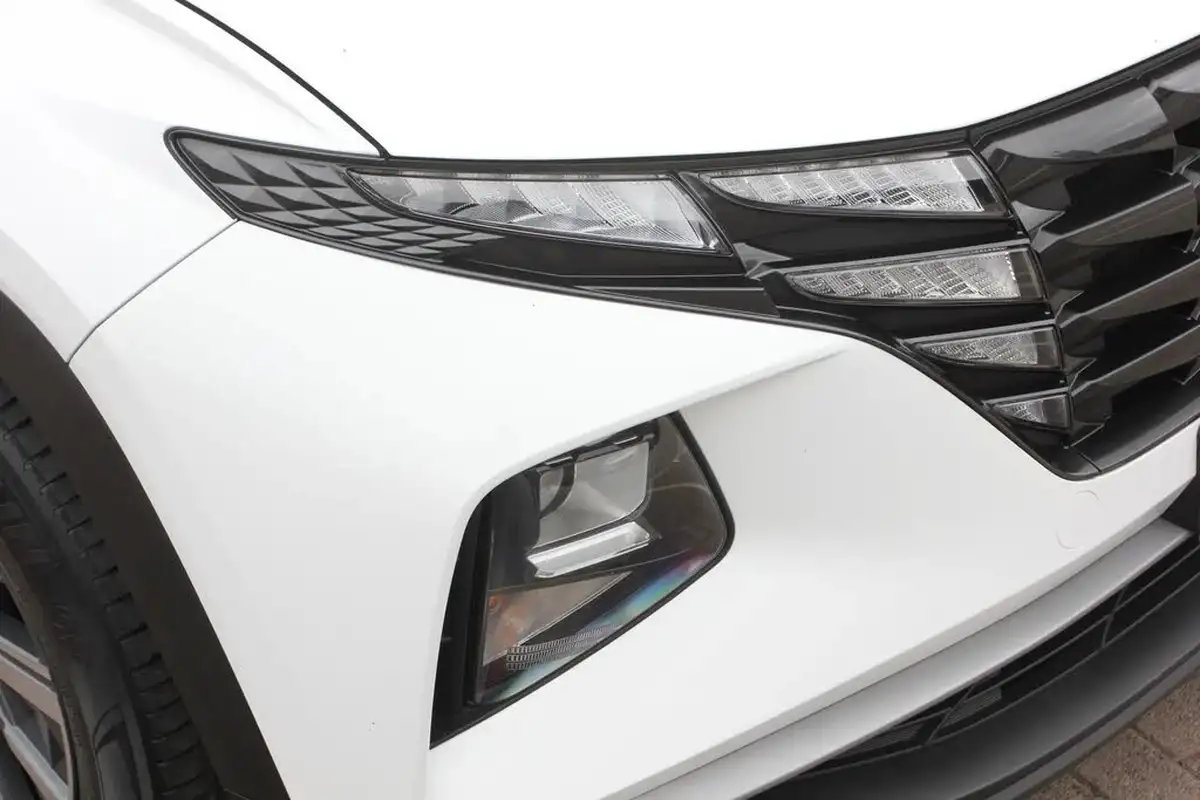 2021-hyundai-tucson-16-t-gdi-se-connect-150ps-48-volt-mhev-big-28
