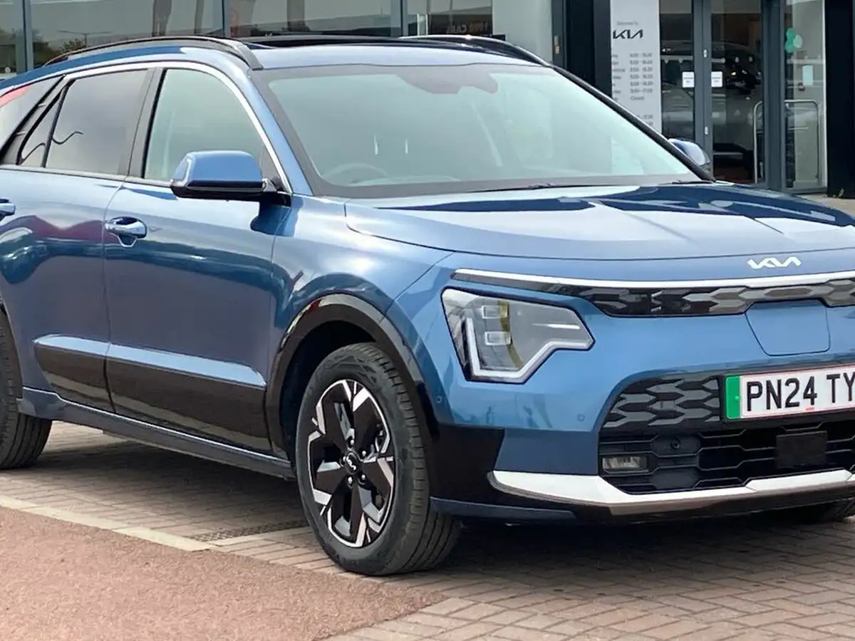 2024-kia-niro-ev-e-4-heat-pump-big-25