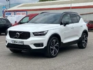 2019-volvo-xc40-20-t4-r-design-pro-awd-small-20