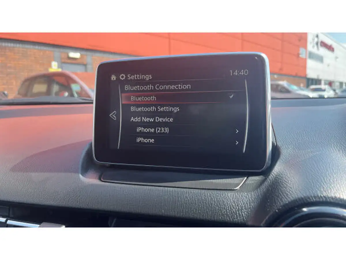 2017-mazda-mazda2-15-sport-nav-90ps-big-29