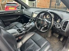 2015-porsche-cayenne-30td-small-6